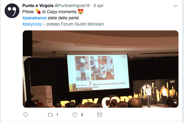 tweet con foto della presentazione di Camilla e Marianna Panebarco a Playcopy
